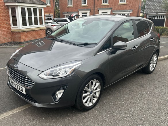 FORD Fiesta Titanium